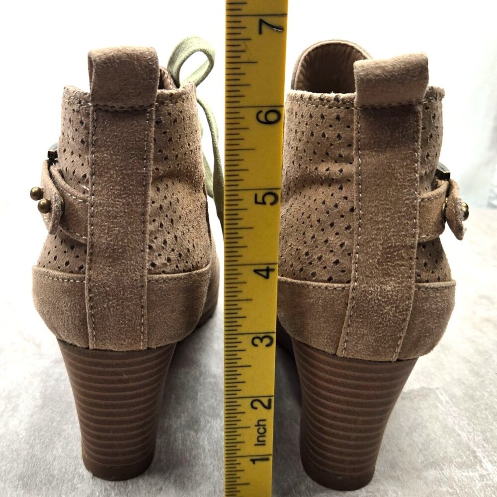 Lace Up Ankle Wedge Boots Size 7 Tan Beige Buckle Moto Grunge Desert Booties - Picture 4 of 9